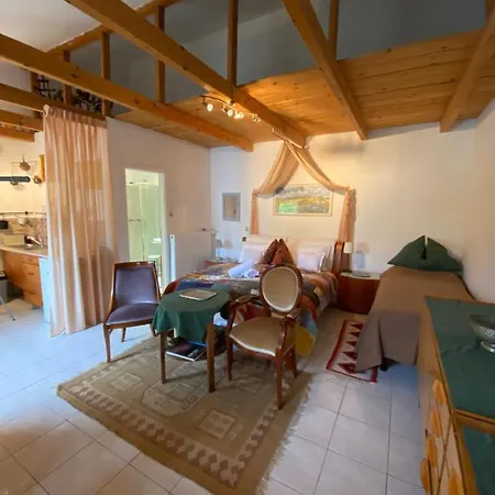 بيت ضيافة Mandula Haz 3*