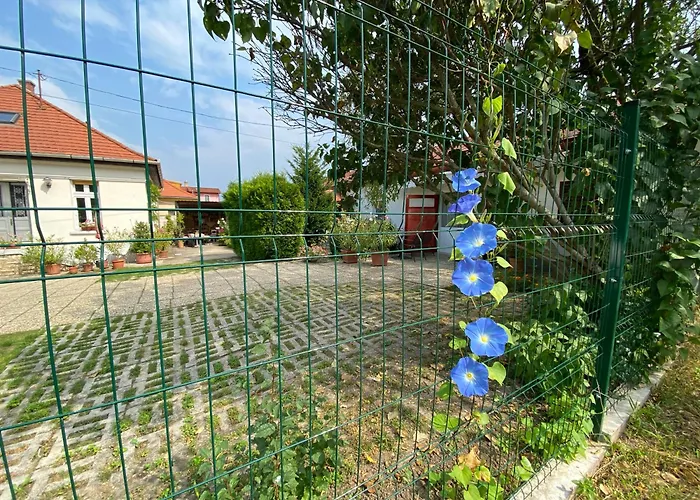 Mandula Haz בית הארחה Veszprém